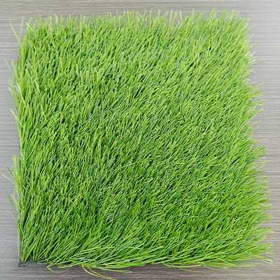 Dtex 17000 বহিরঙ্গন ক্রিয়াকলাপের জন্য কম রক্ষণাবেক্ষণযোগ্য কাস্টমাইজযোগ্য সবুজ কৃত্রিম ফুটবল গর্ত