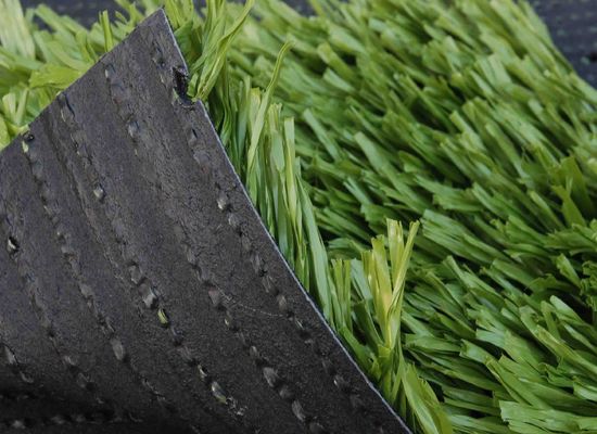 সবুজ ফুটবল কৃত্রিম ঘাস Dtex 11200 CPP + LENO ব্যাকিং এবং SBR ল্যাটেক্স লেপ সঙ্গে কম রক্ষণাবেক্ষণ